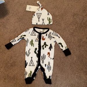 Matching hat and outfit